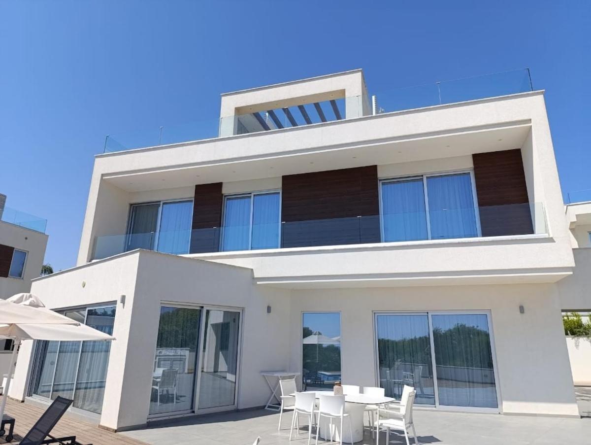 Beachfront Luxury Villa Idania Agia Napa Exterior foto